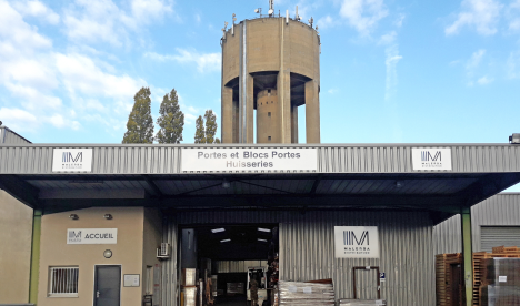 <p>2009</p>Ouverture du 2ème 
<br>centre de distribution  :
<br><strong>MD ILE-DE FRANCE</strong>
<br>(Epinay-sous-Sénart)